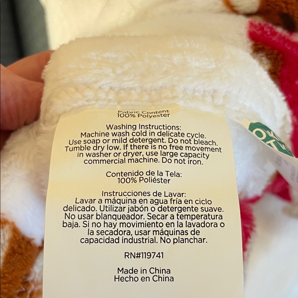 Plush Dog Throw Blanket - Red and White - Picture 6 of 6